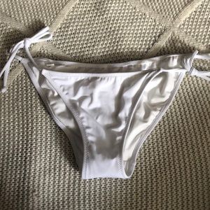 Victoria secret cheeky bathing suit bottoms, NEW!